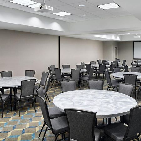 Residence Inn By Marriott Fort Myers At I-75 And Gulf Coast Town Center Естеро Екстериор снимка