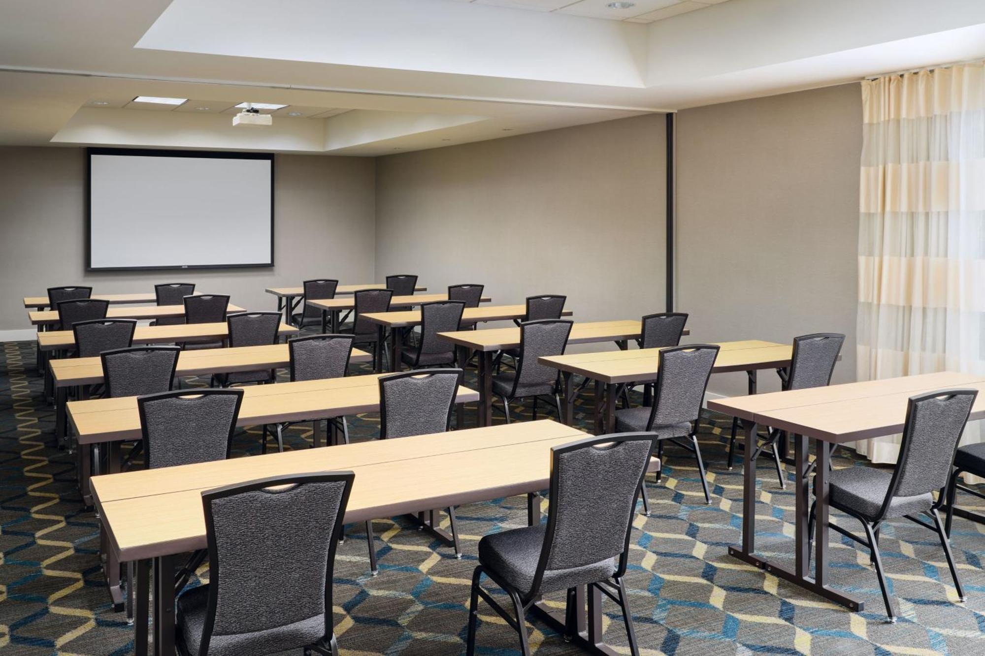 Residence Inn By Marriott Fort Myers At I-75 And Gulf Coast Town Center Естеро Екстериор снимка