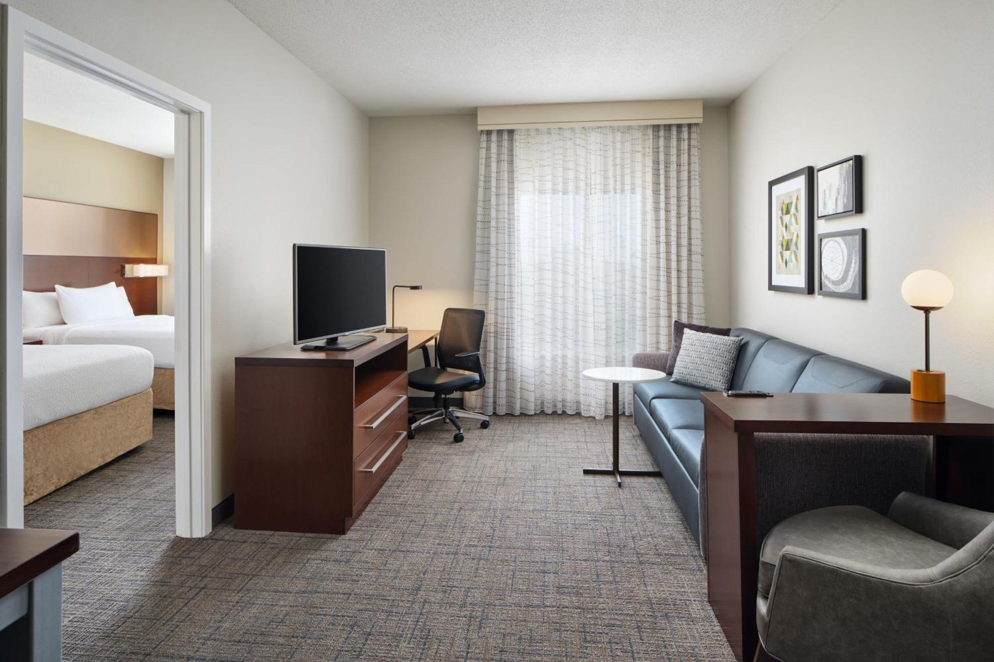 Residence Inn By Marriott Fort Myers At I-75 And Gulf Coast Town Center Естеро Екстериор снимка